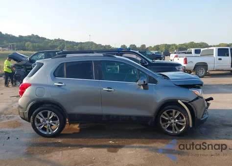 2020 Chevrolet Trax Fwd Lt из США, поврежденный, VIN 3GNCJLSB0LL256969